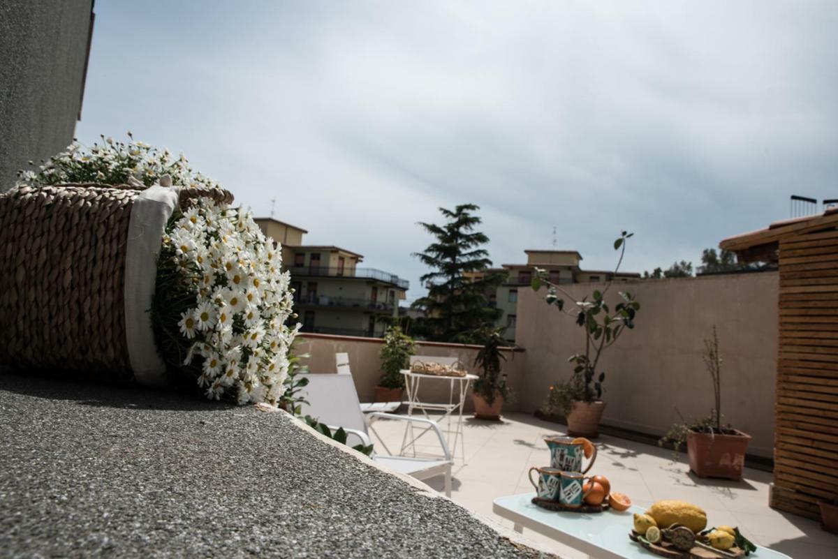 リポストTerrazzo Sicilianoアパートメント エクステリア 写真
