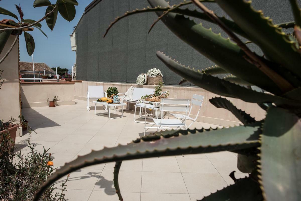 リポストTerrazzo Sicilianoアパートメント エクステリア 写真