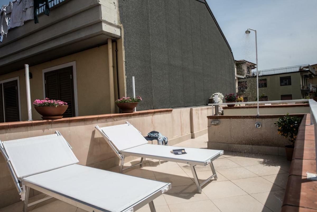 リポストTerrazzo Sicilianoアパートメント エクステリア 写真